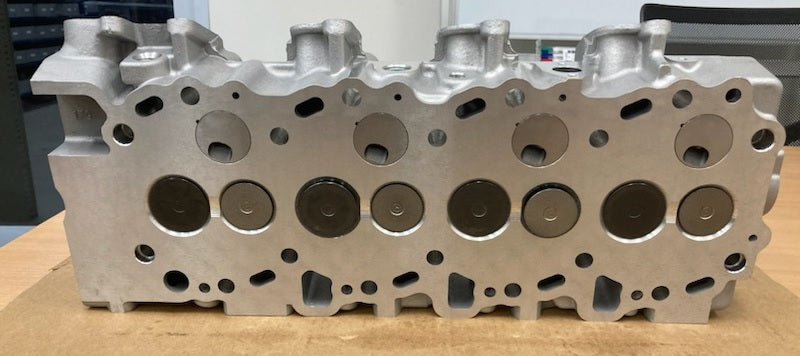 Cylinder Head for Toyota Hilux KZN165 3.0L 1KZ-TE Turbo Diesel