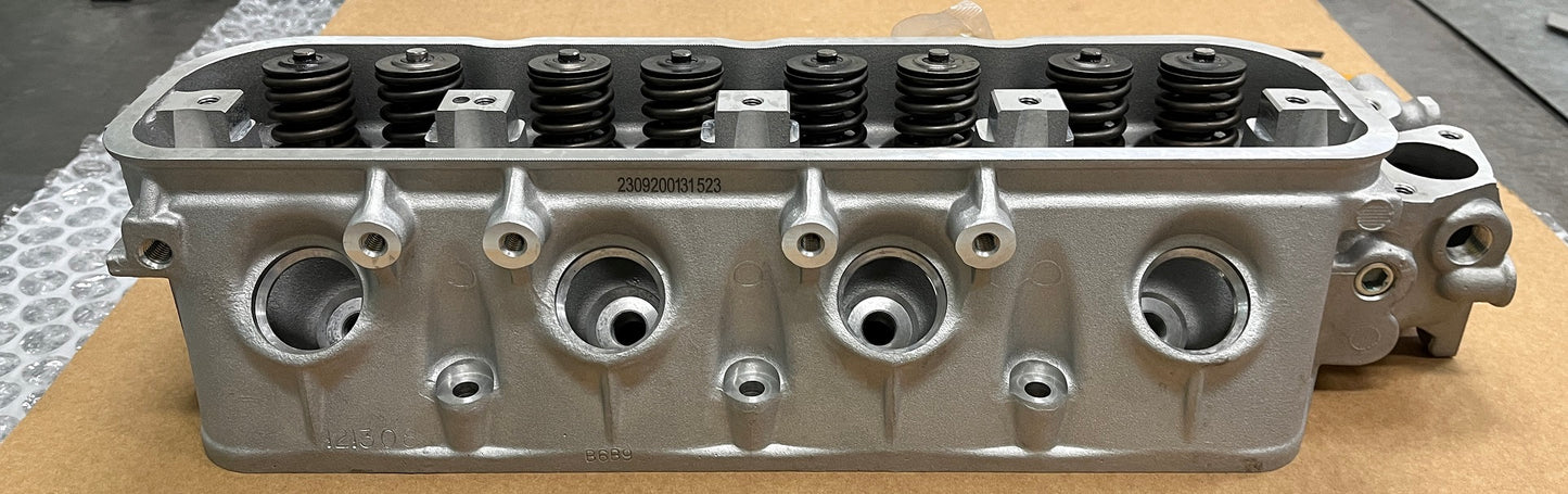 Cylinder Head for Toyota Hilux Hiace 2.2L 4Y/E EFI Engine running gas.