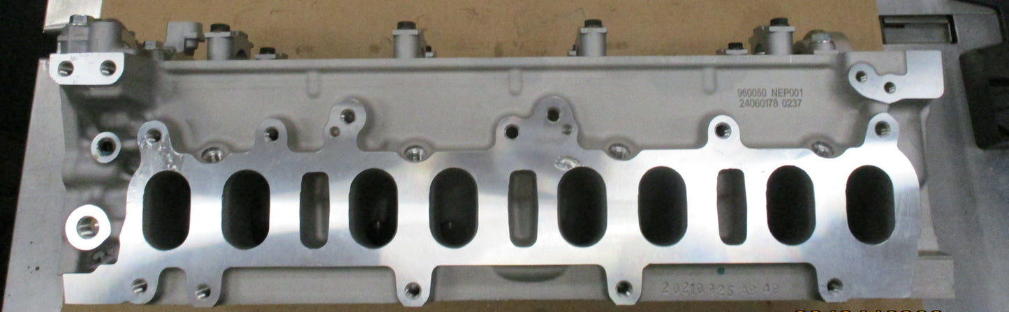 Cylinder Head for Toyota Hilux Hiace Prado Fortuna 2015 on 1GDFTV 2.8Lt 4Cyl DOHC 16V CRD Turbo Diesel with new casting